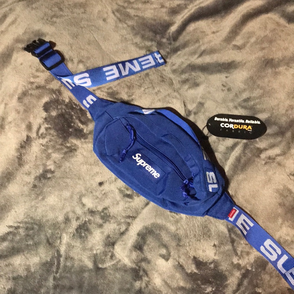 Supreme fanny pack (blue)